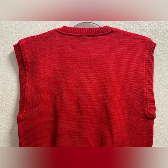 Pendleton Vintage Wool Knit Sweater Vest Virgin Wool VNeck Sleeveless Red Petite - Picture 5 of 7